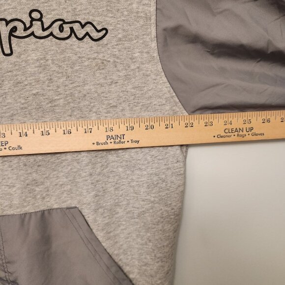 Champion Sweatshirt Logo Urban Fleece Pullover Front Pocket Unique Small EUC - Picture 9 of 14